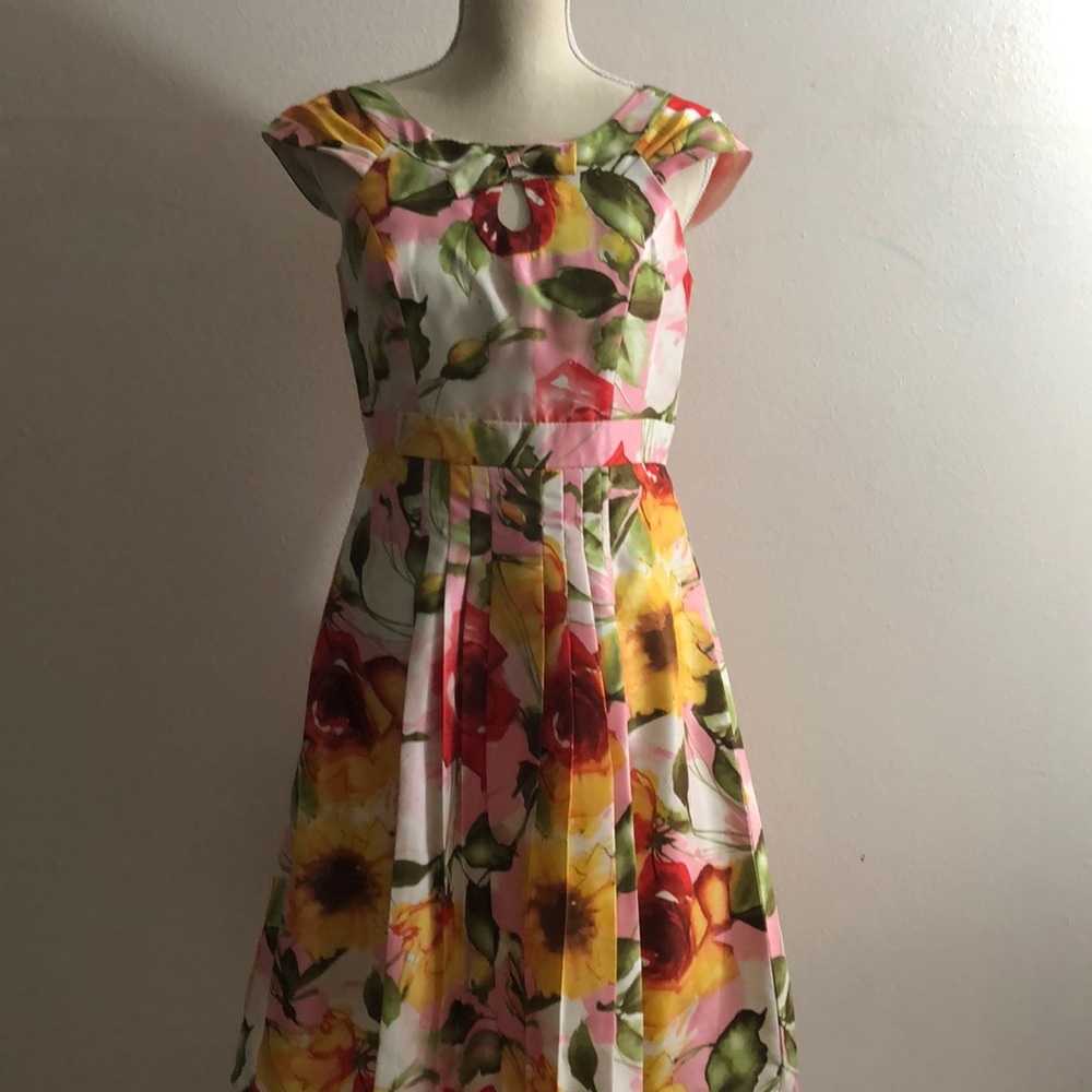 🌹SIGNATURE BY 🌼ROBBIE BEE 🌼FLORAL DRESS🌹